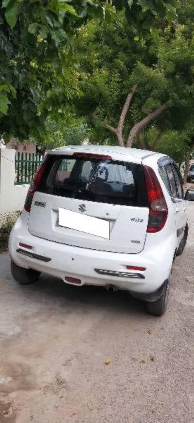 https://images10.gaadi.com/usedcar_image/4624577/original/processed_b9e132f6-9534-4c81-80c8-32d373320ec0.jpeg?imwidth=6401