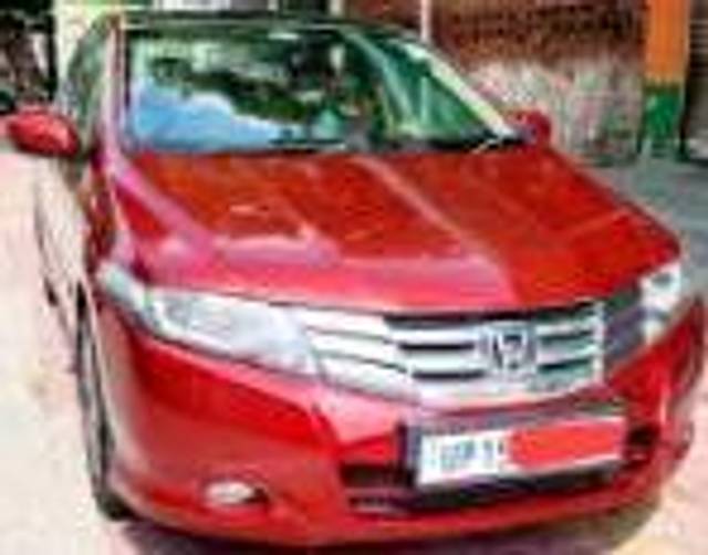 https://images10.gaadi.com/usedcar_image/4624584/original/processed_2dfc1a5e-2661-43a7-85f0-4184c5b94409.jpg?imwidth=6400