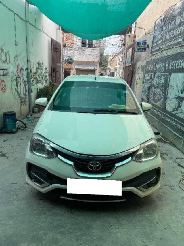 https://images10.gaadi.com/usedcar_image/4624590/original/processed_2cdafa1f-aa01-407c-9d1f-12d447ab7ac1.jpeg?imwidth=6400