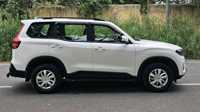 https://images10.gaadi.com/usedcar_image/4624613/original/fa2005c50c2e018f9fc42934aba0f2d1.jpg?imwidth=6401