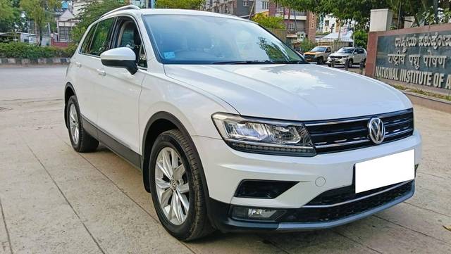 https://images10.gaadi.com/usedcar_image/4624633/original/processed_a8cc44410df757c89b28e2313bcd4434.jpg?imwidth=6400