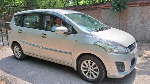 https://images10.gaadi.com/usedcar_image/4624680/original/fdfd2827-69b9-49db-994a-021d293ab1a0.png?imwidth=6400