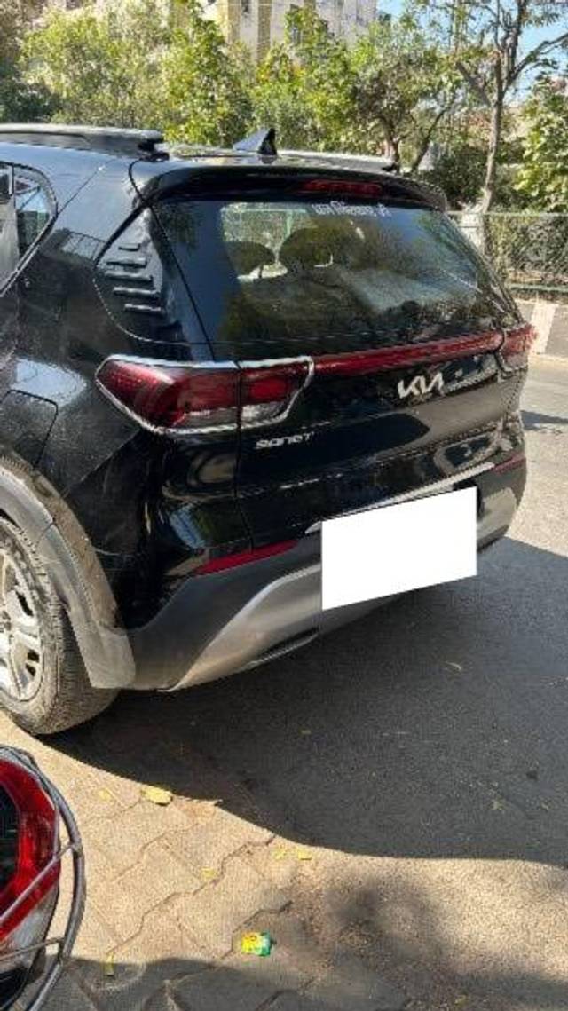 https://images10.gaadi.com/usedcar_image/4624685/original/processed_db81f652-9ef6-4660-9cc5-7d209506cdce.jpeg?imwidth=6401