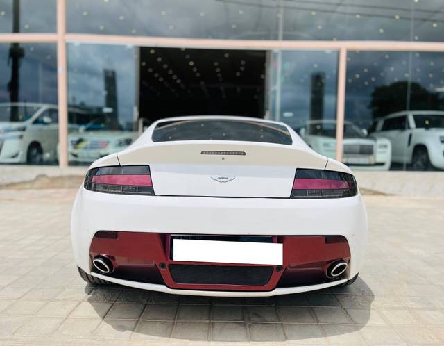 https://images10.gaadi.com/usedcar_image/4624788/original/processed_a0b8f68b1d7636ca303ced0559555e4b.jpg?imwidth=6402