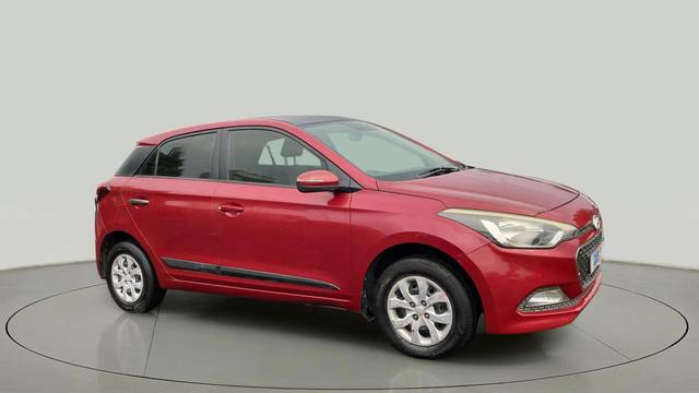 https://images10.gaadi.com/usedcar_image/4624799/original/c7ae3cf79ac3108e63bf3b3b484afb87.jpg?imwidth=6400