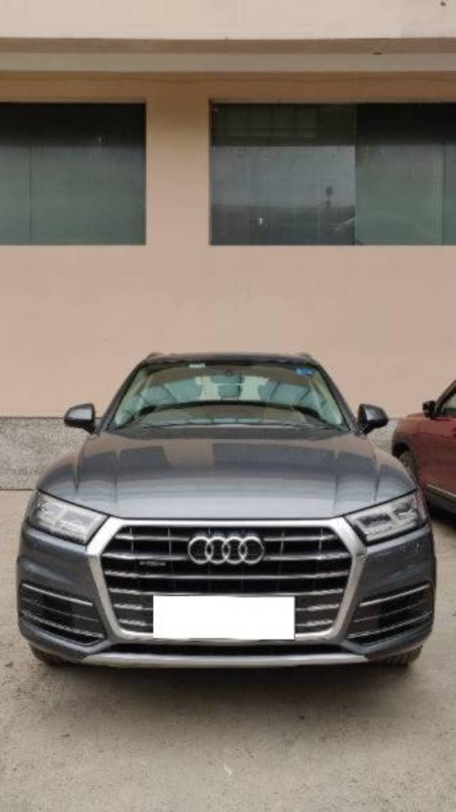 https://images10.gaadi.com/usedcar_image/4624959/original/processed_9a04c4ca-c943-4909-9806-d24405cdbd47.jpeg?imwidth=6400
