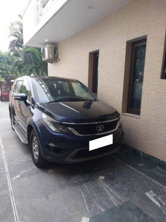 https://images10.gaadi.com/usedcar_image/4624961/original/processed_d9b69466-ac3f-40c1-bc21-7ffb09578980.jpg?imwidth=6400