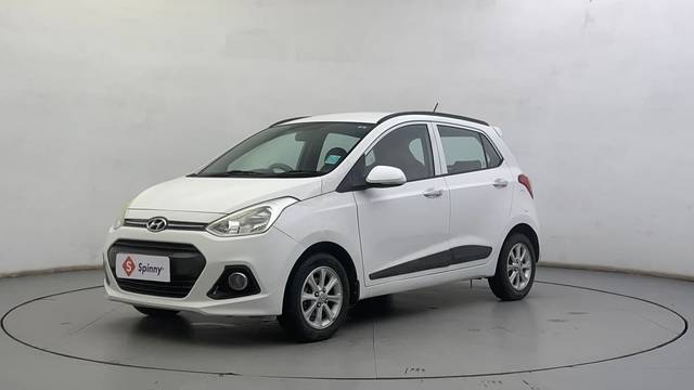 https://images10.gaadi.com/usedcar_image/4625048/original/5386d0e9067b27d058b89fb9dbe203ad.JPG?imwidth=6400