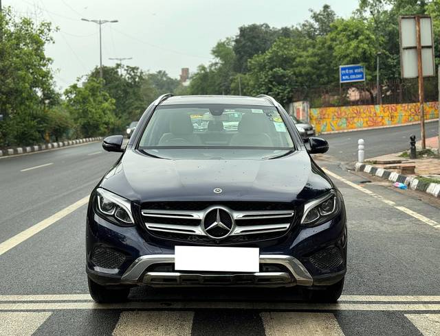 https://images10.gaadi.com/usedcar_image/4625053/original/processed_ca8f1f7ab0c02d55b59e6c1b15fbd363.jpg?imwidth=6401