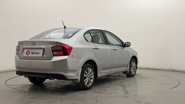 Second-hand 2013 Honda City 1.5 V AT for sale in Visakhapatnam-3