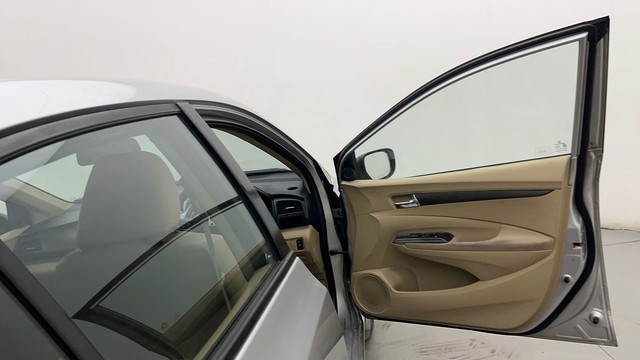 Second-hand 2013 Honda City 1.5 V AT for sale in Visakhapatnam-16