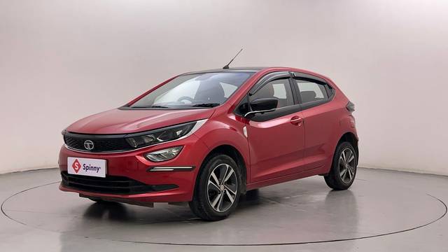 https://images10.gaadi.com/usedcar_image/4625064/original/03c853da64654f03fb09a830f43fc8c3.JPG?imwidth=6400