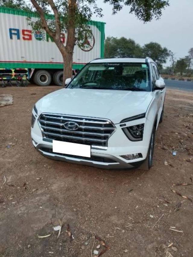 https://images10.gaadi.com/usedcar_image/4625181/original/processed_dfeeddd7-d453-4567-81dc-95093db3587a.jpeg?imwidth=6400