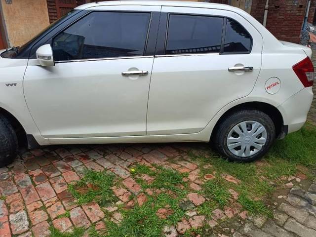 https://images10.gaadi.com/usedcar_image/4625195/original/processed_c96b161d-04fd-46b5-a2bc-9363dd95333b.jpg?imwidth=6402