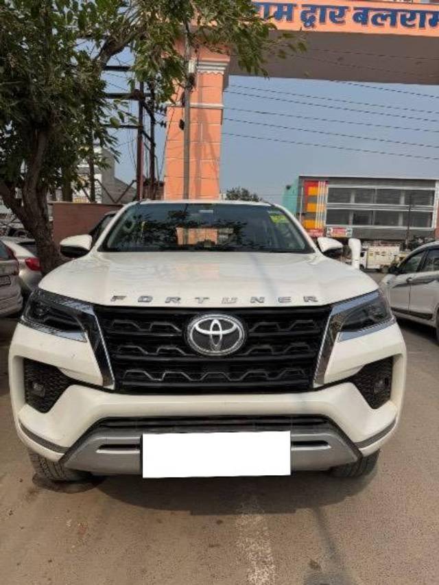 https://images10.gaadi.com/usedcar_image/4625200/original/processed_d6d33be6-7566-4daf-8b4b-c4c024010ab4.jpeg?imwidth=6400
