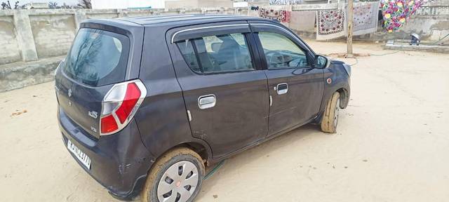 https://images10.gaadi.com/usedcar_image/4625212/original/processed_ef198cb4-832e-46e5-a7e1-d45dd4d0896b.jpg?imwidth=6401