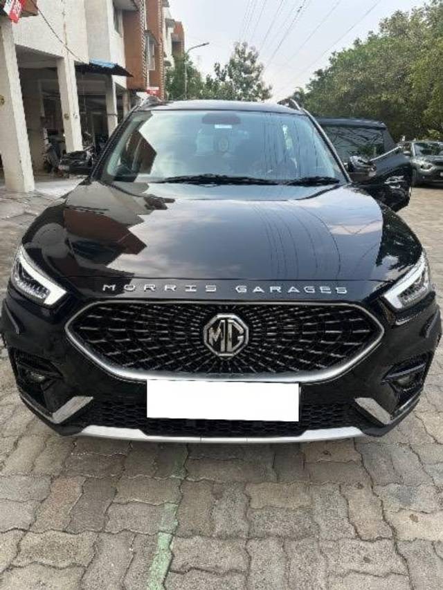 https://images10.gaadi.com/usedcar_image/4625247/original/processed_dcb9421f-b2dd-449e-b982-8ca122ad7716.jpeg?imwidth=6400