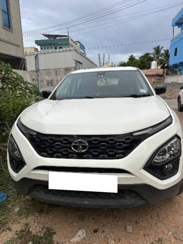 https://images10.gaadi.com/usedcar_image/4625249/original/processed_c5b076e5-41f6-44e1-a064-b04e70f3c6de.jpeg?imwidth=6402