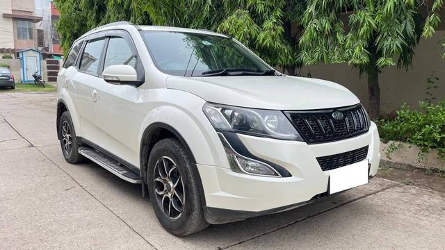 https://images10.gaadi.com/usedcar_image/4625269/original/processed_0cbace1bab4a8ef96f54e2e6719fa370.jpg?imwidth=6400