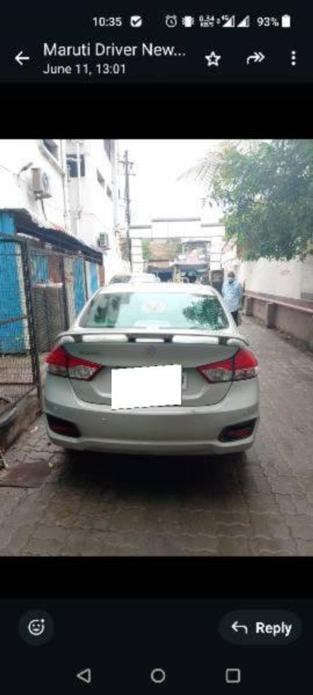 https://images10.gaadi.com/usedcar_image/4625281/original/processed_ce76ceea-a978-4cbd-9596-2e44bf3f4225.jpg?imwidth=6401