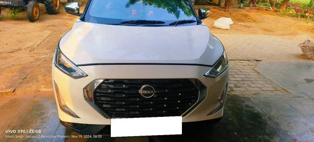 https://images10.gaadi.com/usedcar_image/4625286/original/processed_df21c348-1a47-46b0-b20a-960c52b7cd1b.jpg?imwidth=6400