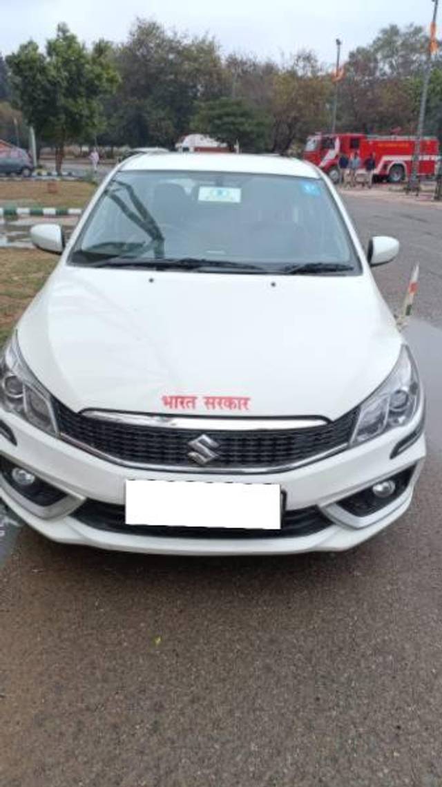 https://images10.gaadi.com/usedcar_image/4625288/original/processed_336c5c78-dc93-47a6-b330-c32231053477.jpg?imwidth=6400