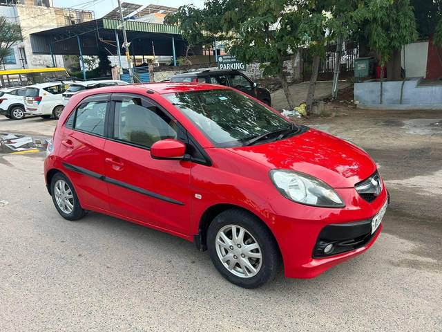 https://images10.gaadi.com/usedcar_image/4625291/original/processed_30a43bb63f038f612ba69a54a5631fc4.jpg?imwidth=6400