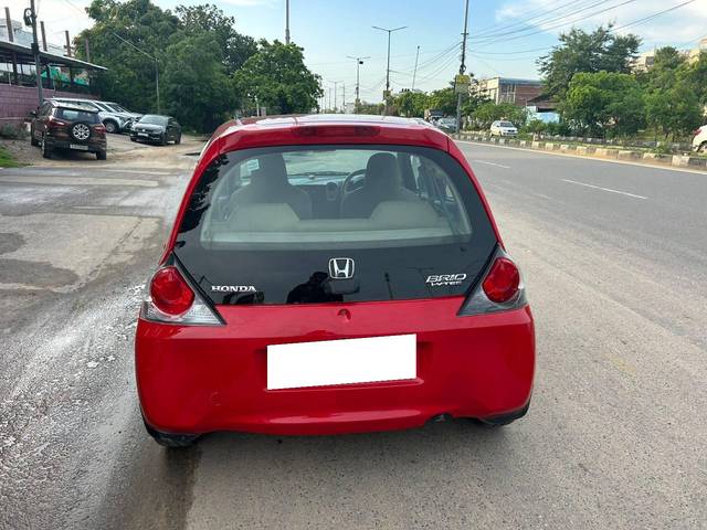 https://images10.gaadi.com/usedcar_image/4625291/original/processed_80590b4ef667c53b7a601057987e95e2.jpg?imwidth=6401