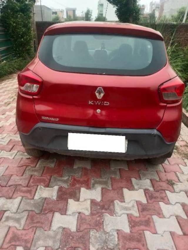 https://images10.gaadi.com/usedcar_image/4625342/original/processed_13721c6e-487b-49aa-8776-44e0a639468d.jpg?imwidth=6401