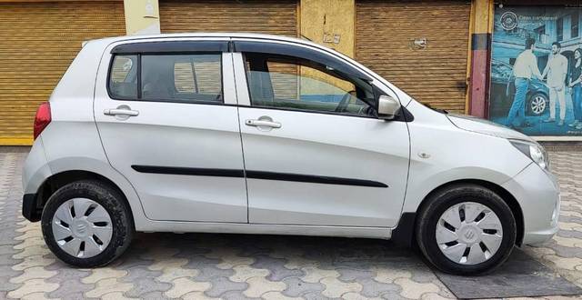 https://images10.gaadi.com/usedcar_image/4625345/original/processed_d2ab03c13fc7449133fe8408b32bbc91.jpeg?imwidth=6401