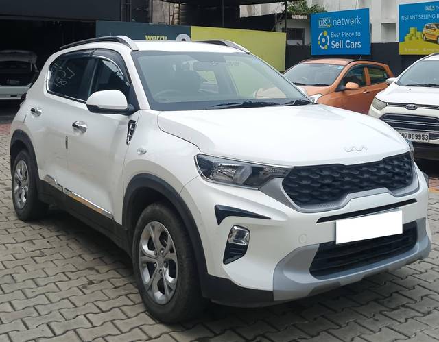https://images10.gaadi.com/usedcar_image/4625357/original/processed_a44c7cfd-41aa-49d1-bb25-258df3bfb976.jpg?imwidth=6400
