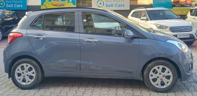 https://images10.gaadi.com/usedcar_image/4625364/original/processed_27fd0824-44cd-4c22-92f3-ce3d461a4f2e.jpg?imwidth=6401