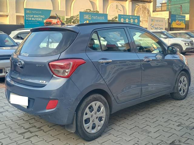 https://images10.gaadi.com/usedcar_image/4625364/original/processed_c6e8f60b-5cf7-415f-b02f-34ab19c7cfc5.jpg?imwidth=6402