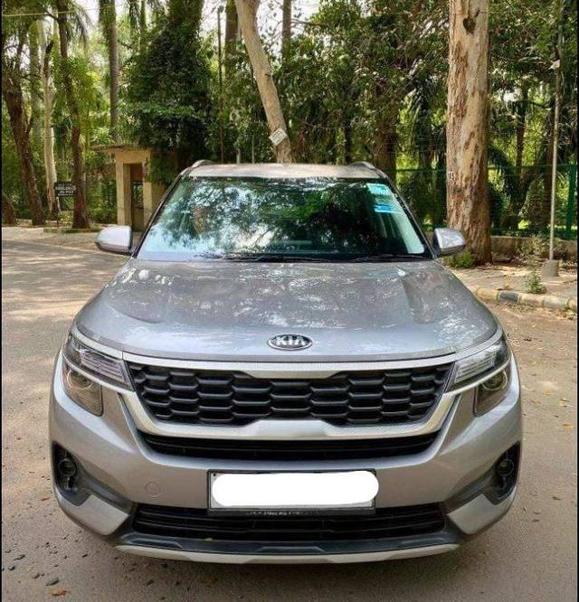 https://images10.gaadi.com/usedcar_image/4625366/original/processed_0c5412deddd400fd425712aa2514da2b.jpg?imwidth=6400