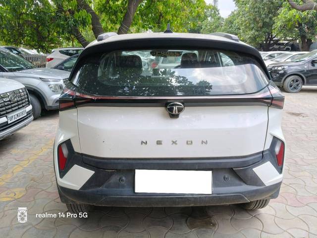 https://images10.gaadi.com/usedcar_image/4625387/original/processed_4d28457fc50b65c636b55b6397aa16bb.jpg?imwidth=6402