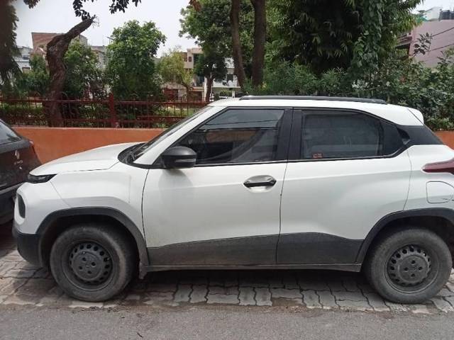 https://images10.gaadi.com/usedcar_image/4625389/original/processed_61ba586b-aab6-4711-badb-de245689b456.jpg?imwidth=6402