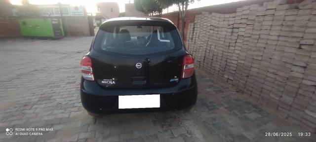https://images10.gaadi.com/usedcar_image/4625413/original/processed_a0e8c9d7-d3cb-4843-ab23-43566d8b120c.jpg?imwidth=6402
