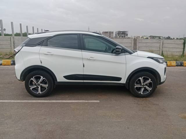 https://images10.gaadi.com/usedcar_image/4625415/original/7d04dcd97574ef97a58d8f84ffdc9c05.jpg?imwidth=6401