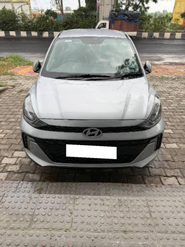 https://images10.gaadi.com/usedcar_image/4625439/original/processed_2bb3892f-08ba-44aa-b145-3050ad0f82a0.jpeg?imwidth=6400