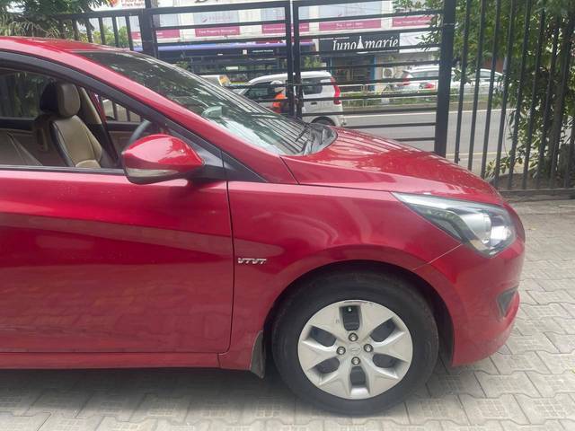 https://images10.gaadi.com/usedcar_image/4625456/original/processed_224e776a8d3750bd6fdb1699daadae1b.jpg?imwidth=6400