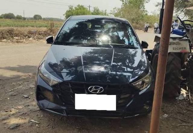 https://images10.gaadi.com/usedcar_image/4625477/original/processed_bae3224d-c66a-460b-8b78-515a016056cc.jpg?imwidth=6400