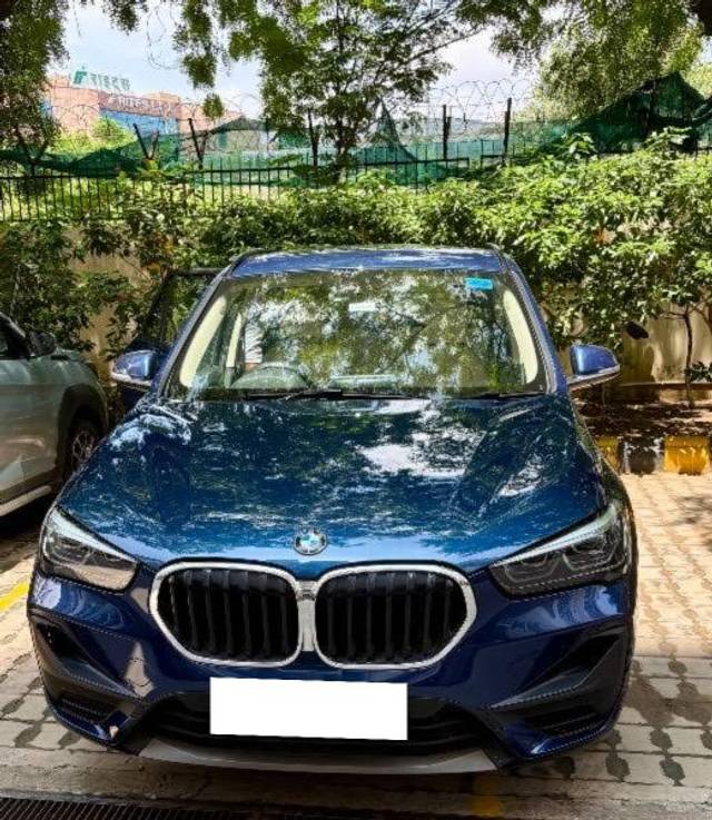 https://images10.gaadi.com/usedcar_image/4625481/original/processed_ffca187c-19ea-4024-9667-aeb631b918c8.jpeg?imwidth=6401