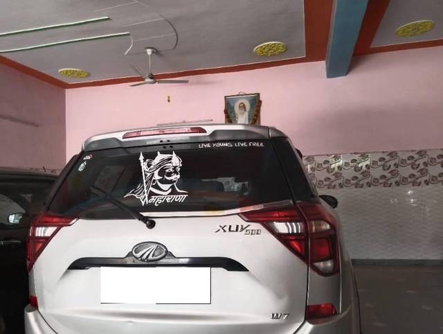https://images10.gaadi.com/usedcar_image/4625493/original/processed_e8b24ccf-2f52-454c-be55-1a02b286d7a5.jpg?imwidth=6401