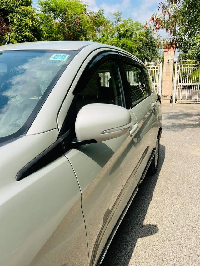 https://images10.gaadi.com/usedcar_image/4625499/original/0a692d50c1190d1bbb65ed621290912b.jpg?imwidth=6402