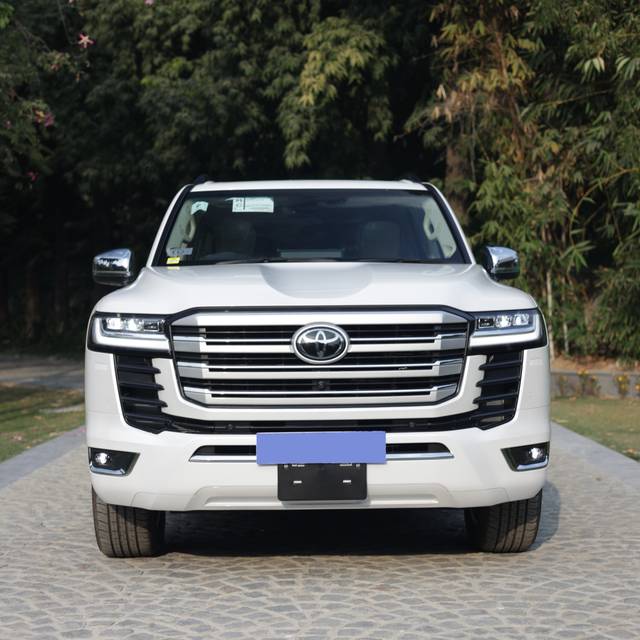 https://images10.gaadi.com/usedcar_image/4625508/original/06d5a1472fa21ddd424cd76583c30e01.jpg?imwidth=6400