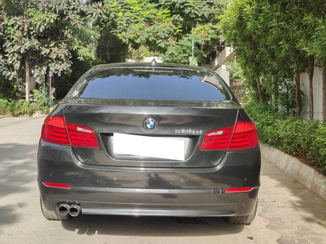 https://images10.gaadi.com/usedcar_image/4625509/original/processed_9ab7f7020389f59dcaac70a5e1196824.jpg?imwidth=6402
