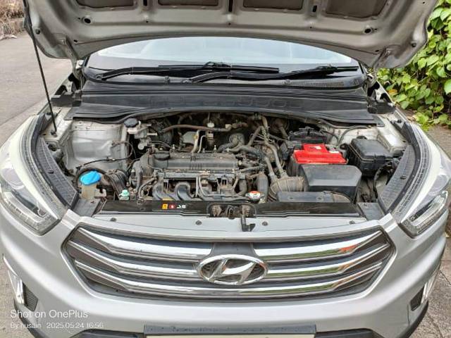 https://images10.gaadi.com/usedcar_image/4625518/original/7aeda4298b35471f7b61b741d6dbcfd8.jpg?imwidth=6401