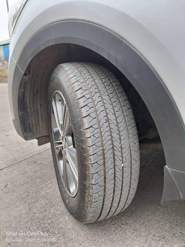 https://images10.gaadi.com/usedcar_image/4625518/original/processed_81de9383f74805ecd58e80ae860f8e32.jpg?imwidth=6402