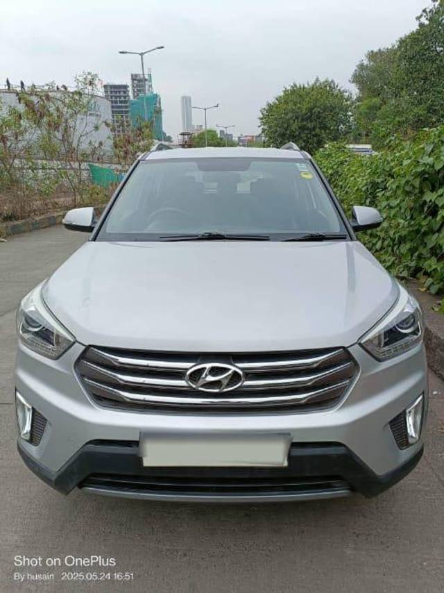 https://images10.gaadi.com/usedcar_image/4625518/original/processed_b4b4546d526ec678d09d335c69d381d5.jpg?imwidth=6400