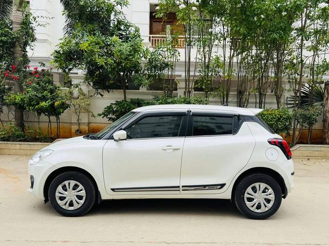 https://images10.gaadi.com/usedcar_image/4625572/original/processed_bf0cca044862b2f38667753dc3d2fa98.jpg?imwidth=6402
